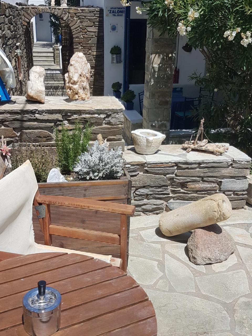 Tinos Apartments Zalonis Agios Ioannis  Dış mekan fotoğraf